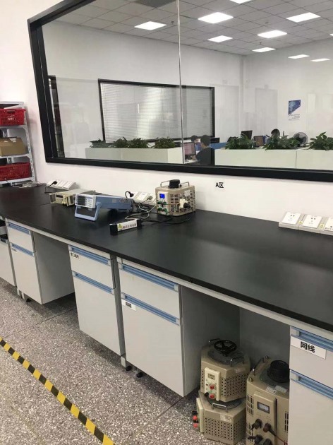 安規(guī)實(shí)驗(yàn)臺(tái) 實(shí)驗(yàn)室工作臺(tái)