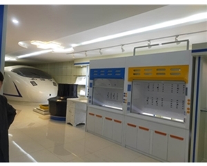 玻璃鋼通風(fēng)柜 實(shí)驗(yàn)室通風(fēng)櫥